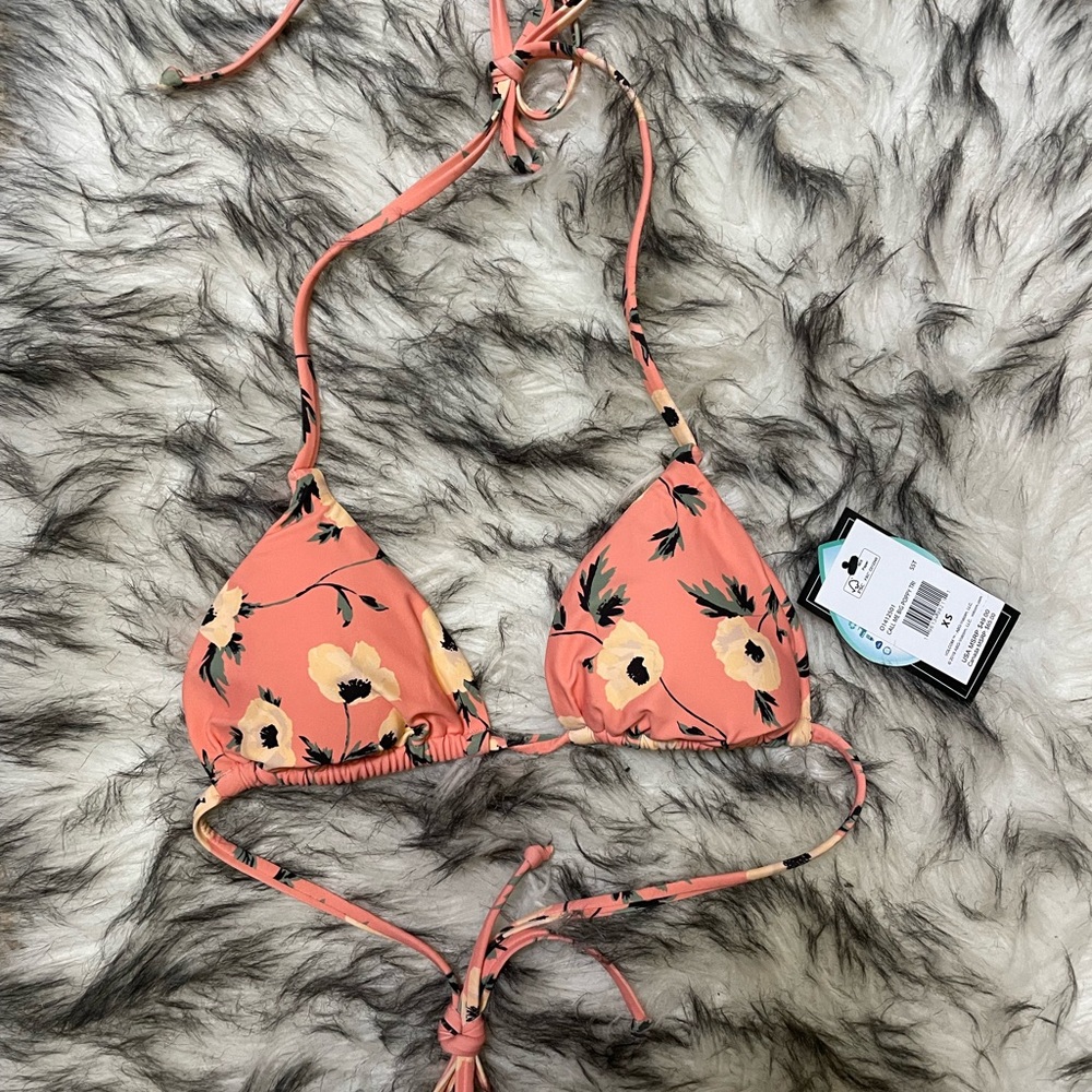 Volcom Call Me Big Poppy Tri Bikini Top